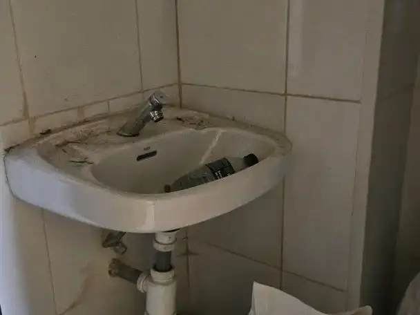 Bathroom of Commercial properties for rent in Alcorcón