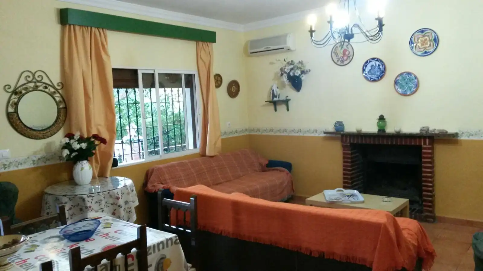 Living room of Houses for sale in Ubrique  with Furnished