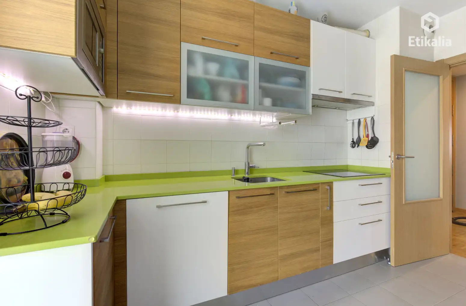 Cocina de Piso en venta en Vitoria - Gasteiz con Calefacción, Terraza y Trastero