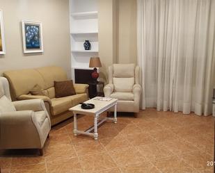 Living room of Flat to rent in Linares  with Air Conditioner, Heating and Furnished