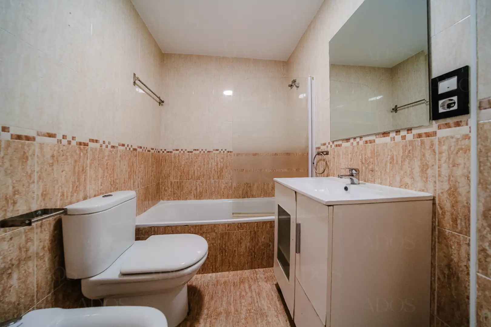 Bathroom of Apartments for sale in Roquetas de Mar  with Furnished