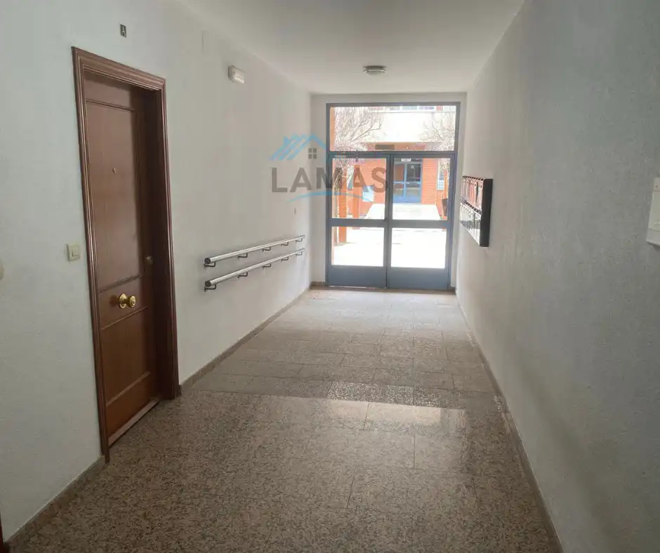 Piso en venta en Navalmoral de la Mata con Aire acondicionado, Calefacción y Terraza