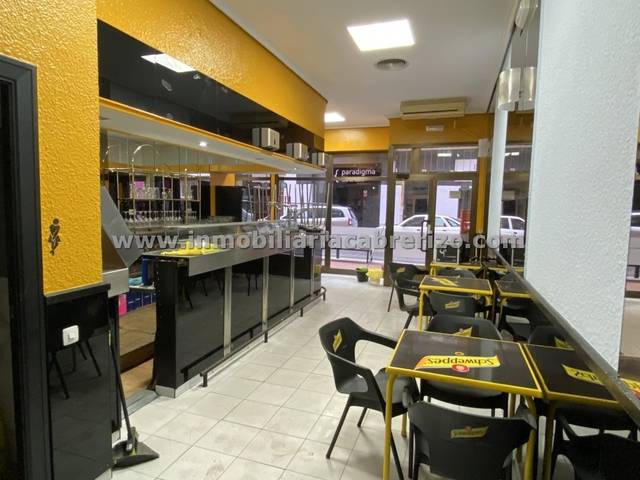 Local comercial en Venta en Calle Labradores en Juzgados