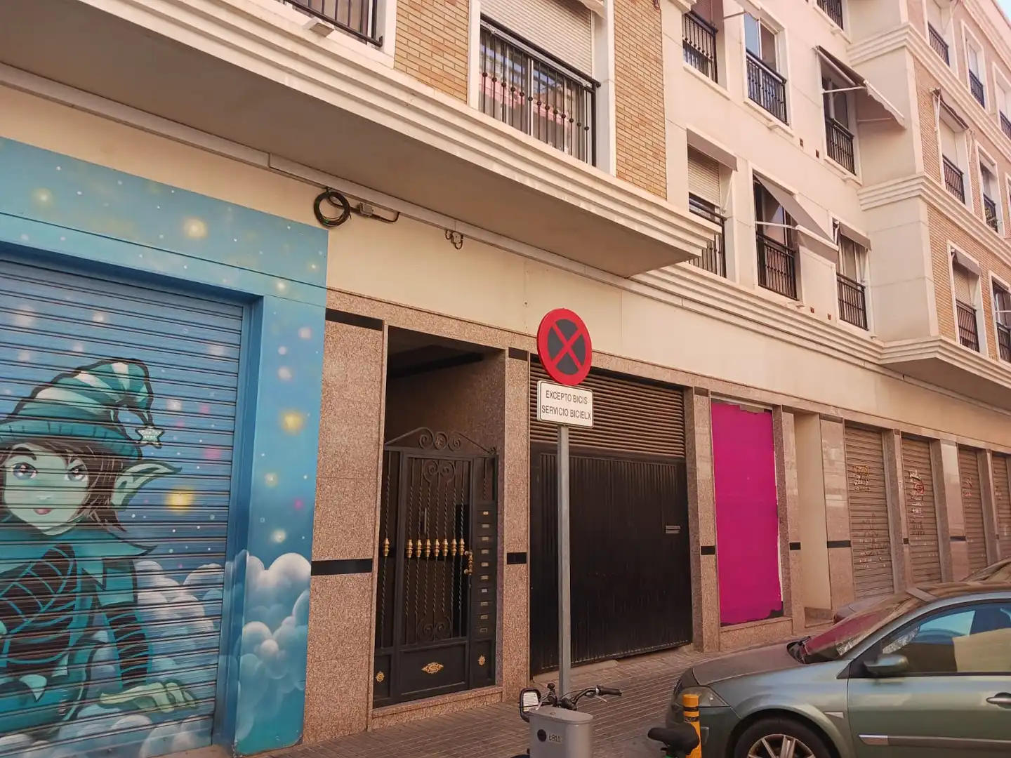 Business premises for sale in Carrer Antonio Brotons Pastor, imagen 2