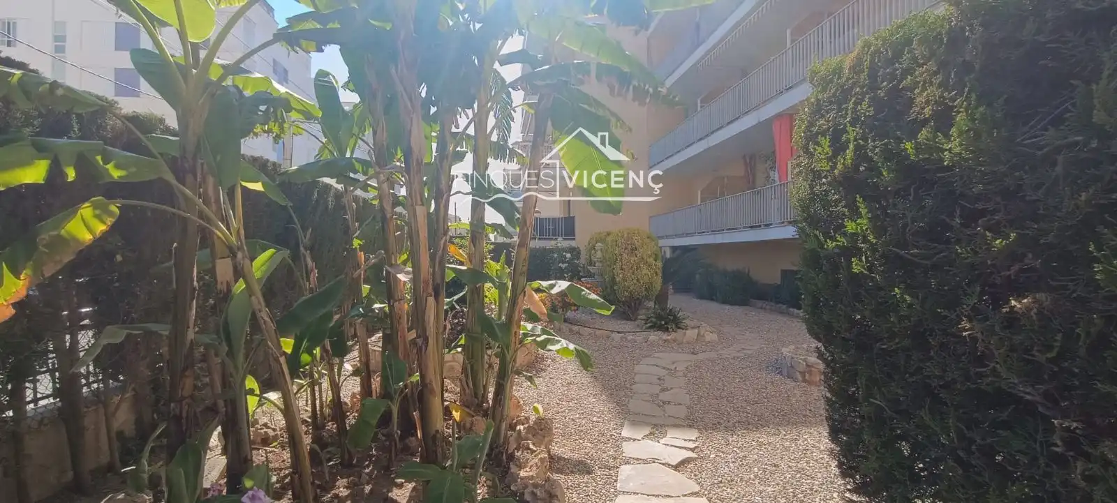 Außenansicht von Dachboden zum Verkauf in Calafell mit Klimaanlage, Heizung und Terrasse