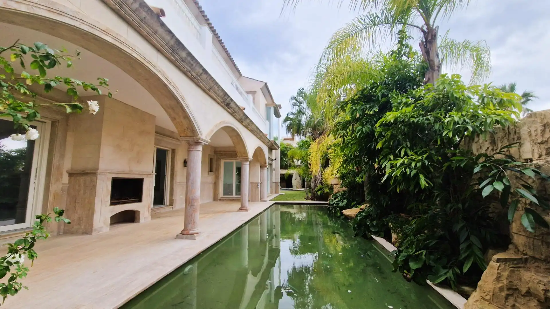 Exterior view of Houses for sale in Marbella  with Air Conditioner, Private garden and Terrace