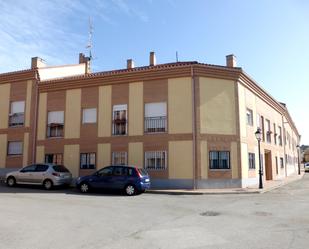 Vista exterior de Dúplex en venda en Villamantilla amb Terrassa i Balcó