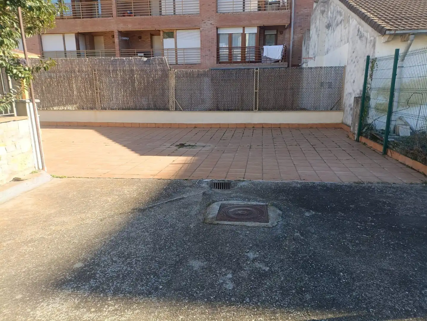 Parkplatz von Geschaftsraum zum Verkauf in Graus