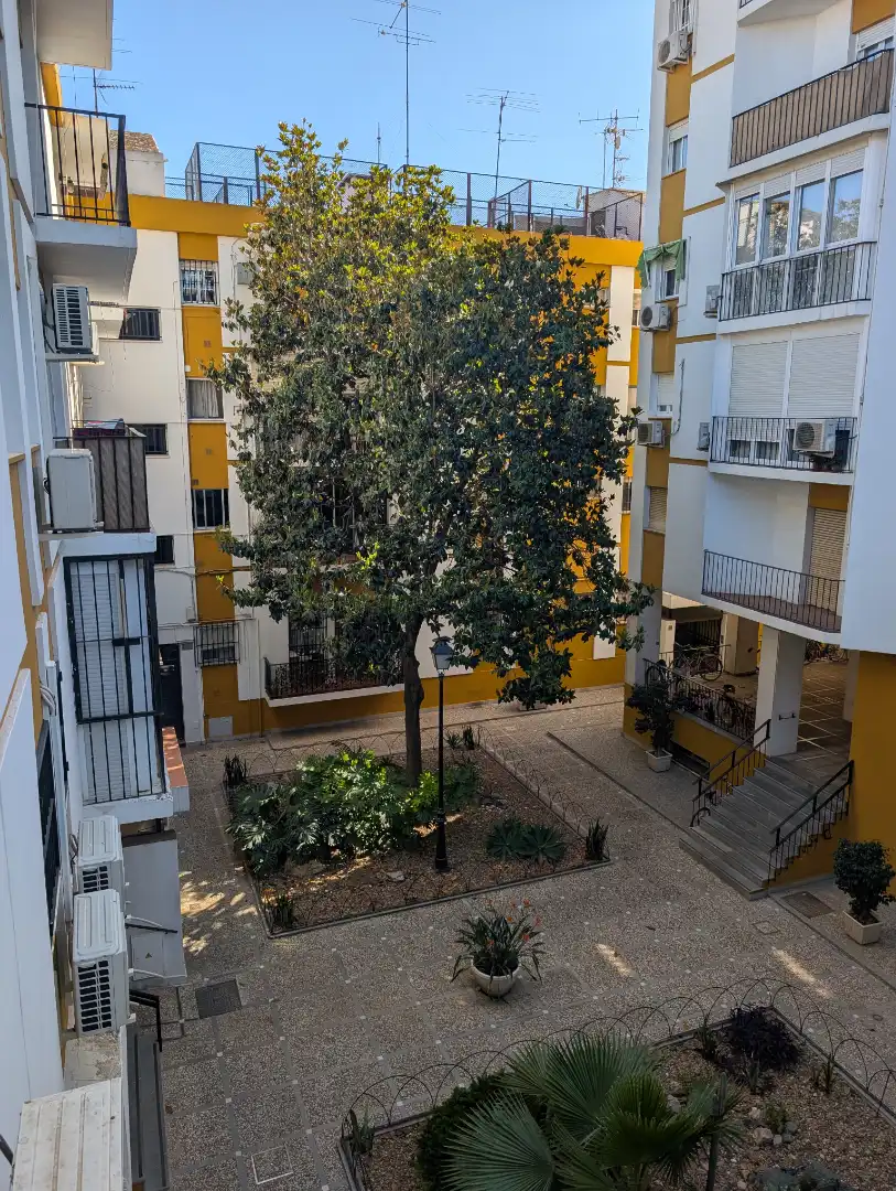 Balcony of Flat for sale in Sevilla  with Air Conditioner, Furnished and Balcony