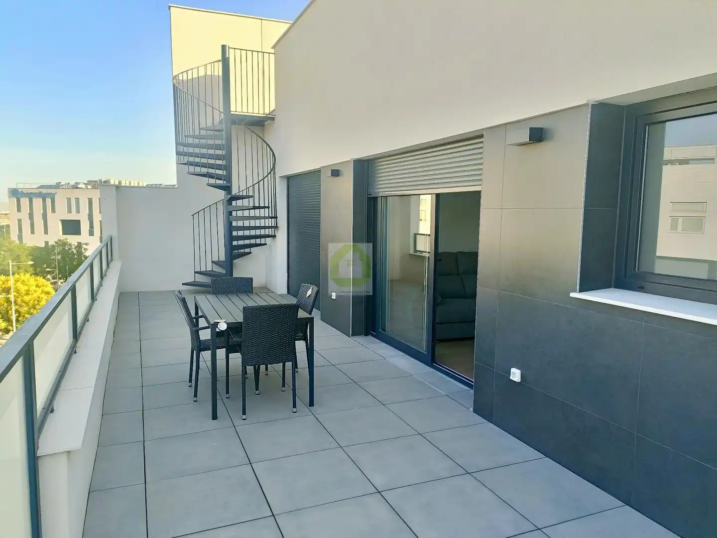 Terrasse von Dachboden zur Miete in Armilla mit Klimaanlage, Terrasse und Abstellraum