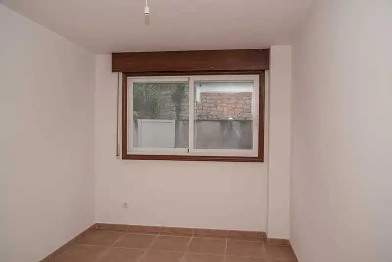 Bedroom of Flat for sale in Poio  with Furnished