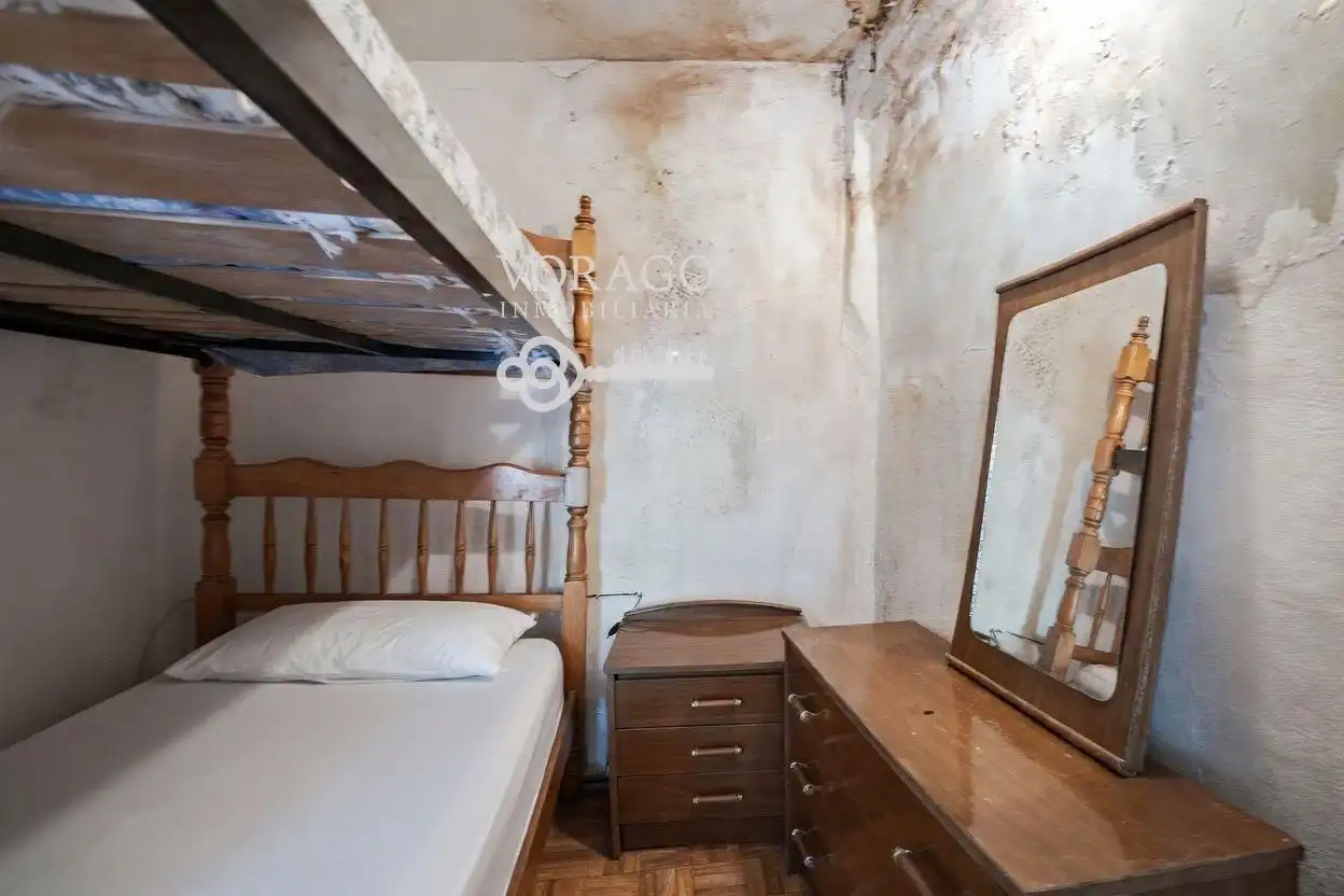 Habitación de Finca rústica en venta en Irueste