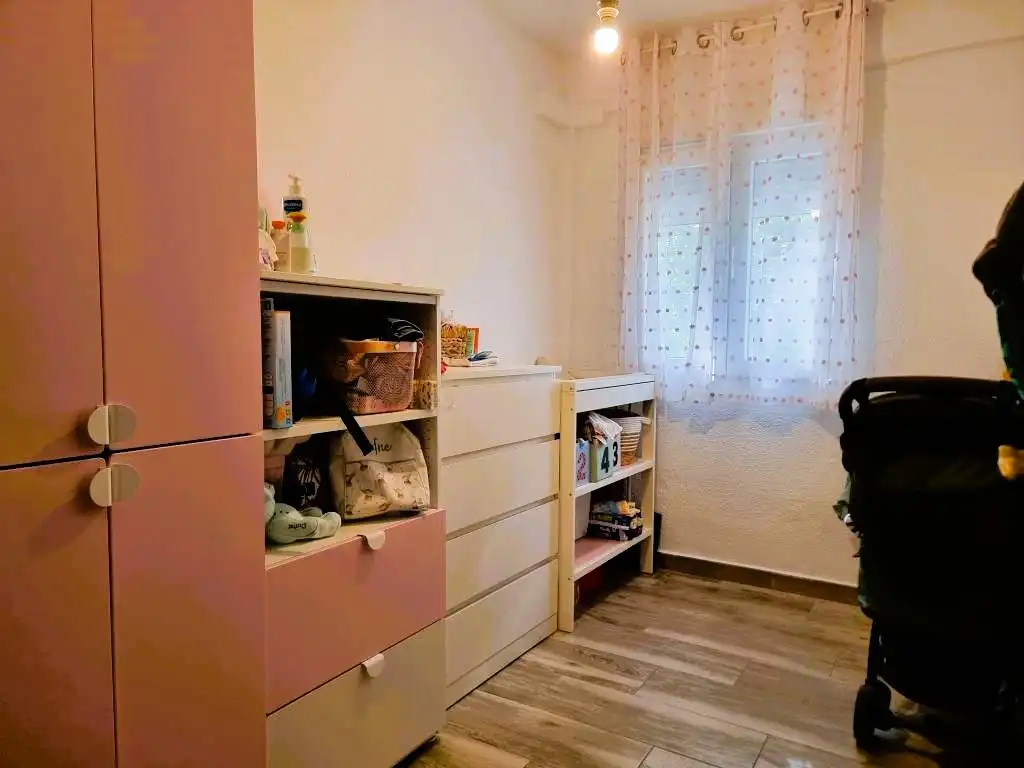 Habitación de Piso en venta en Madrid con Aire acondicionado y Calefacción