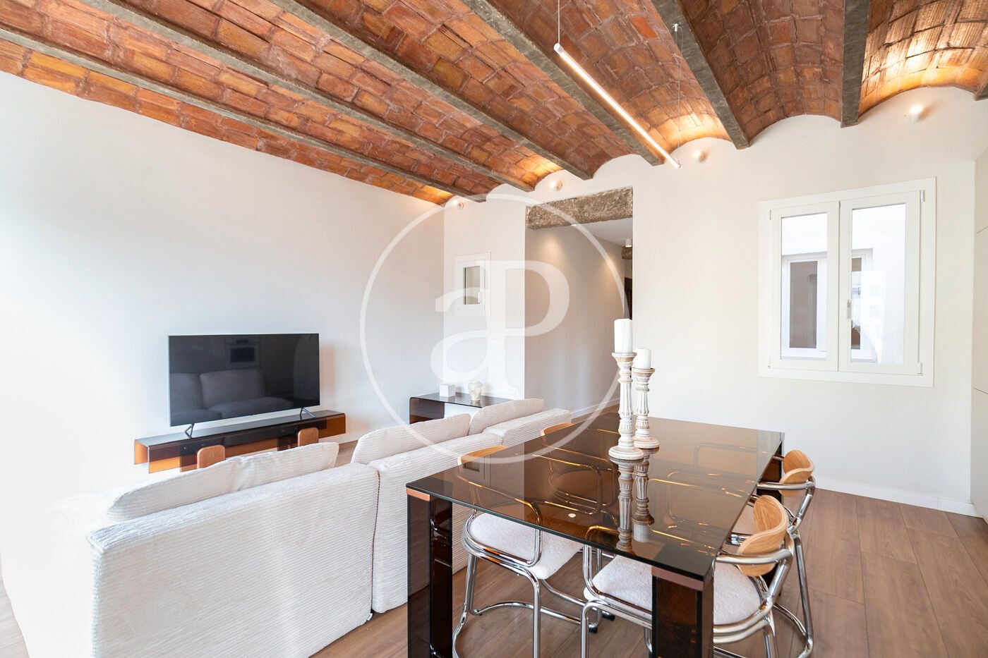 Living room of Flat for sale in  Barcelona Capital  with Air Conditioner, Heating and Balcony