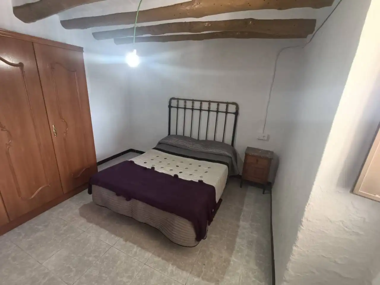 Dormitori de Casa o xalet en venda en Loja amb Jardí privat i Moblat