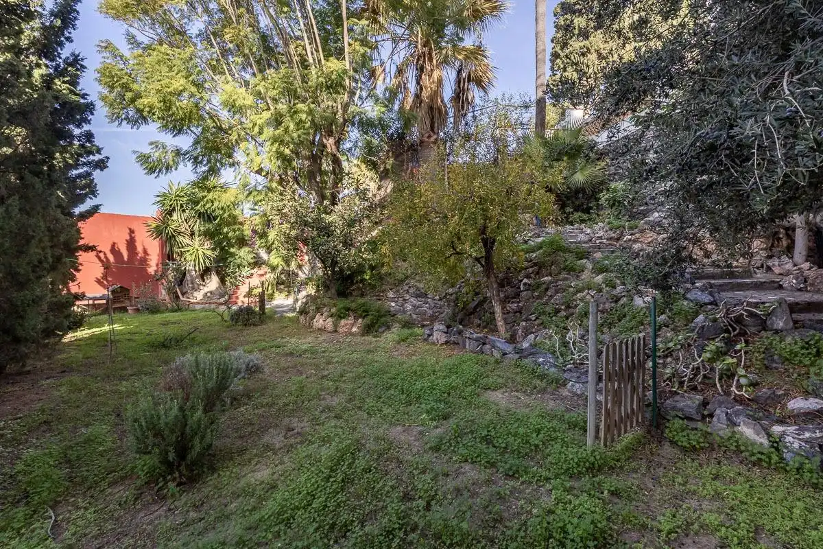 Jardín de Casa o chalet en venta en Almuñécar con Aire acondicionado, Calefacción y Jardín privado