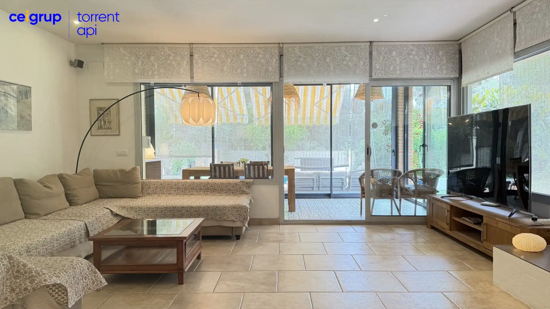 Living room of Houses for sale in L'Escala  with Air Conditioner, Heating and Terrace
