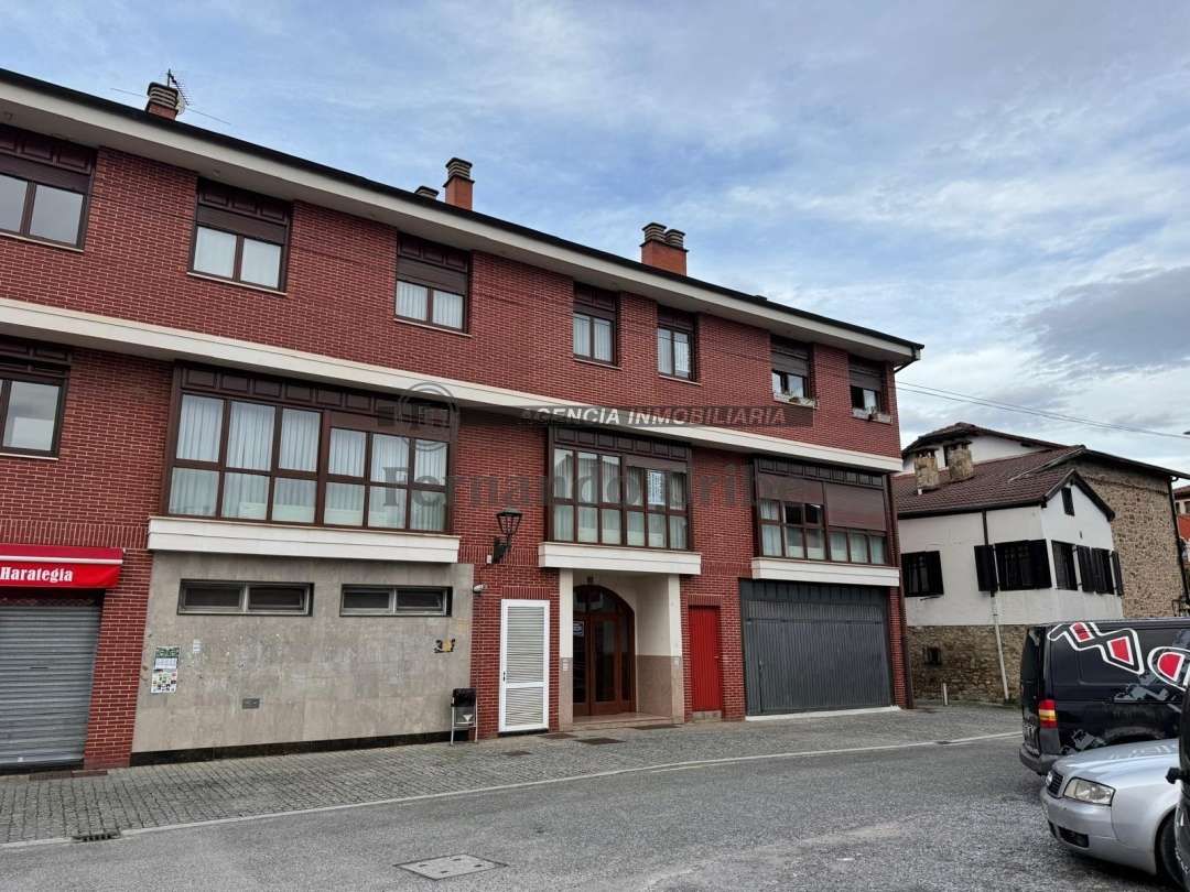 Exterior view of Duplex for sale in Abadiño   with Heating and Storage room