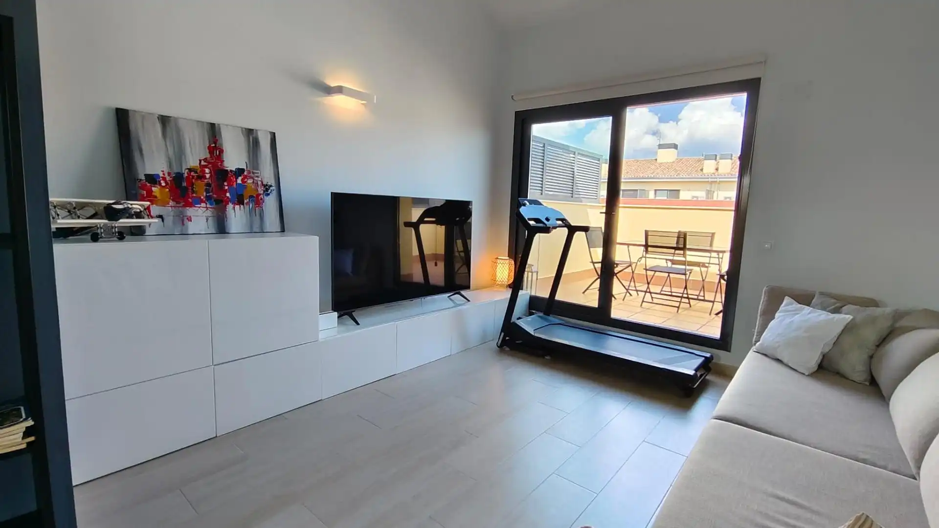 Sala de estar de Casa adosada en venta en Quart con Calefacción, Jardín privado y Terraza