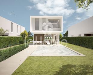 Jardí de Casa o xalet en venda en Paterna amb Jardí privat, Terrassa i Forn