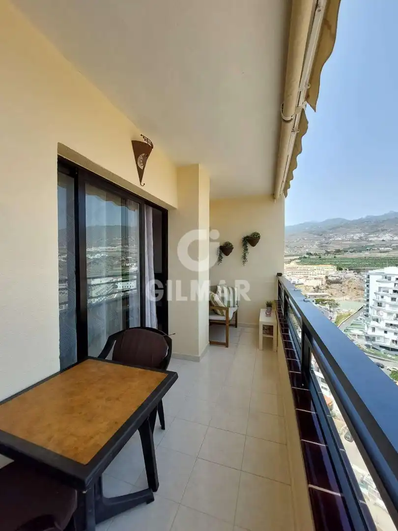 Dormitori de Apartament en venda en Adeje amb Jardí privat, Terrassa i Traster