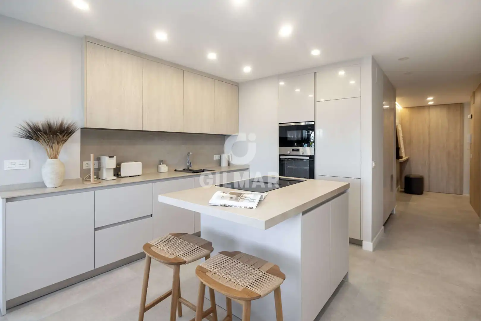 Cuina de Apartament en venda en Estepona amb Balcó