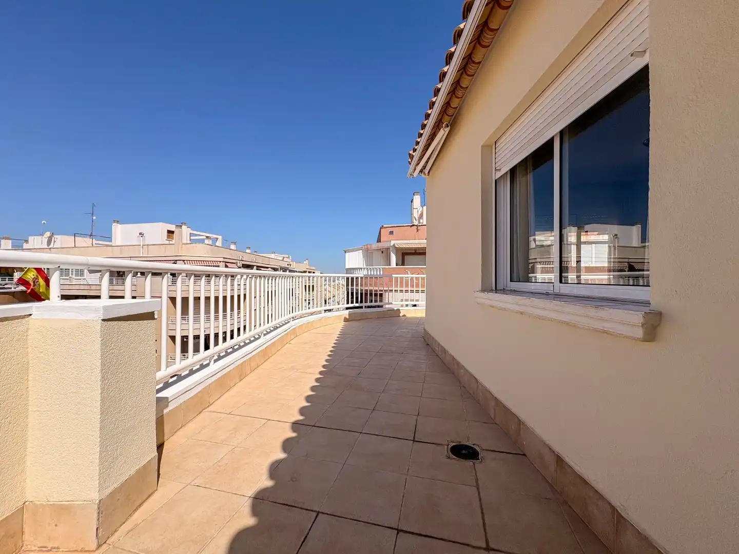 Terrassa de Àtic de lloguer en Torrevieja amb Aire condicionat, Calefacció i Terrassa