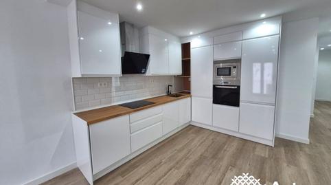 Foto 2 de Pis en venda a Iturribide Kalea, 94, Solokoetxe, Bizkaia