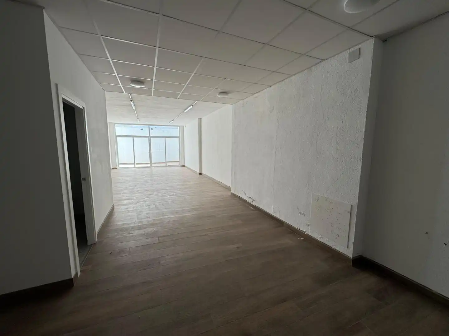 Commercial properties for rent in Calella
