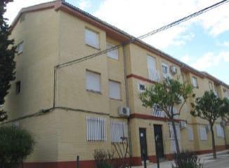 Foto 3 de Pis en venda a José María Pereda, Arrayanes, Linares