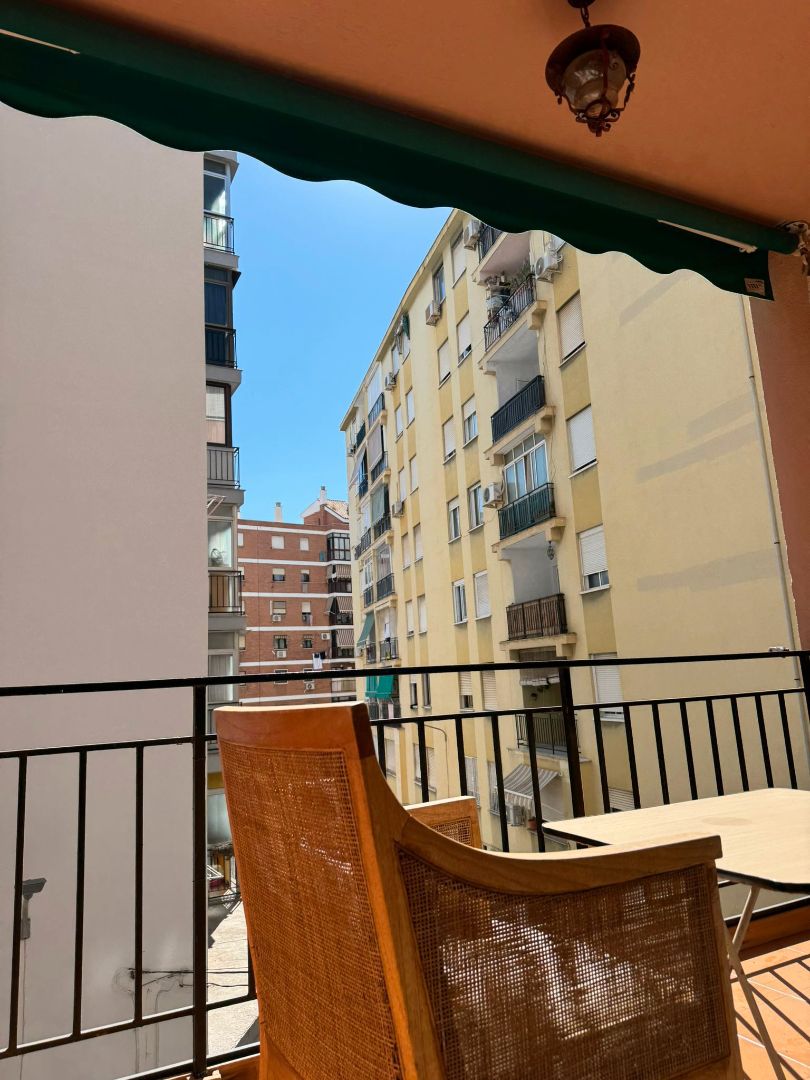 Vista exterior de Pis de lloguer en Málaga Capital amb Terrassa, Moblat i Forn