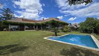 Jardí de Casa o xalet en venda en Canovelles amb Aire condicionat, Calefacció i Terrassa