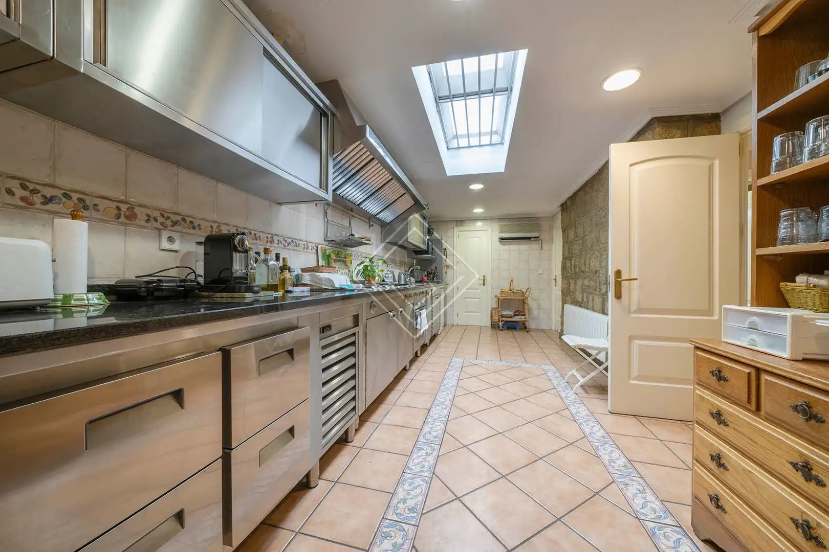 Cocina de Casa adosada en venta en Madrid