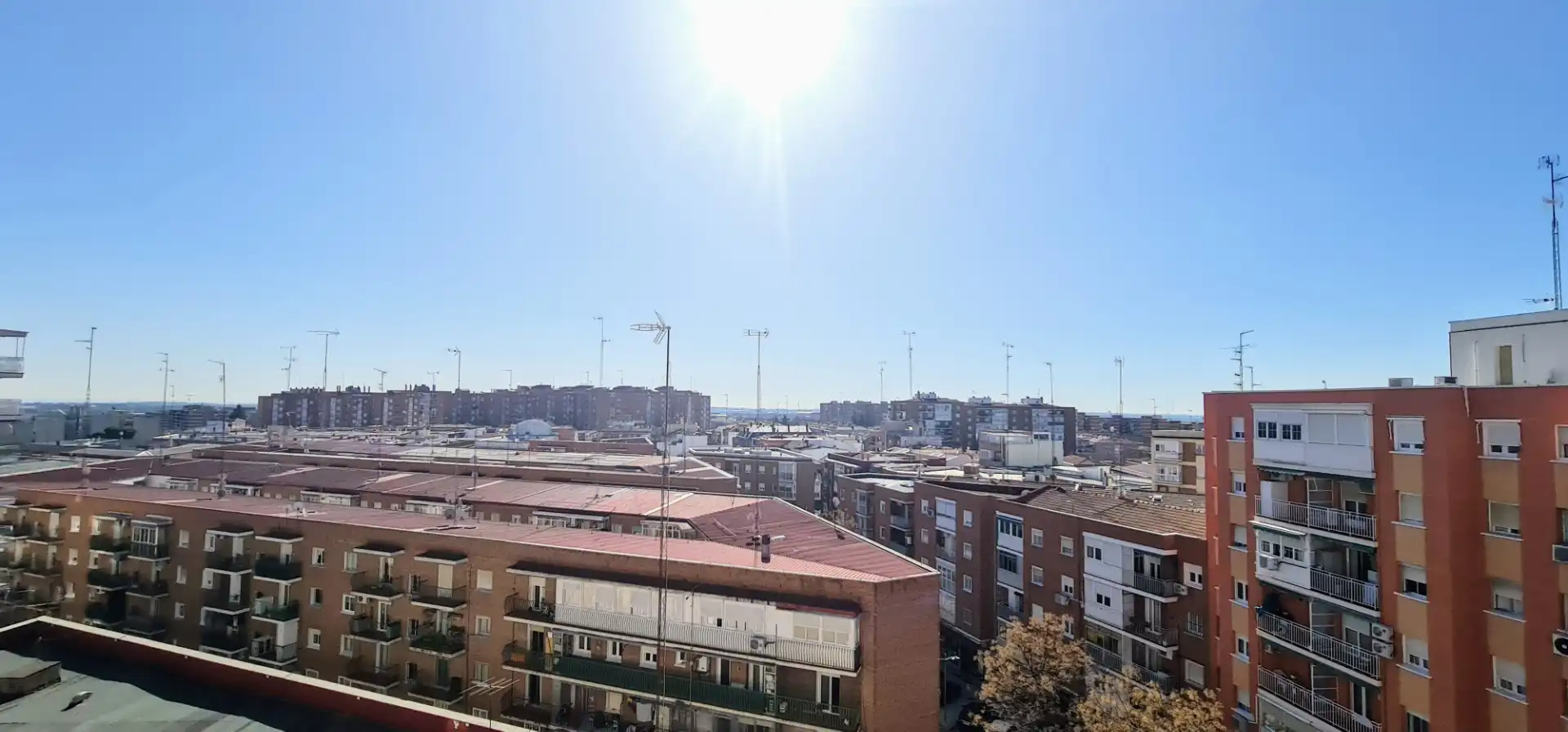 Vista exterior de Pis en venda en Alcorcón amb Calefacció i Terrassa