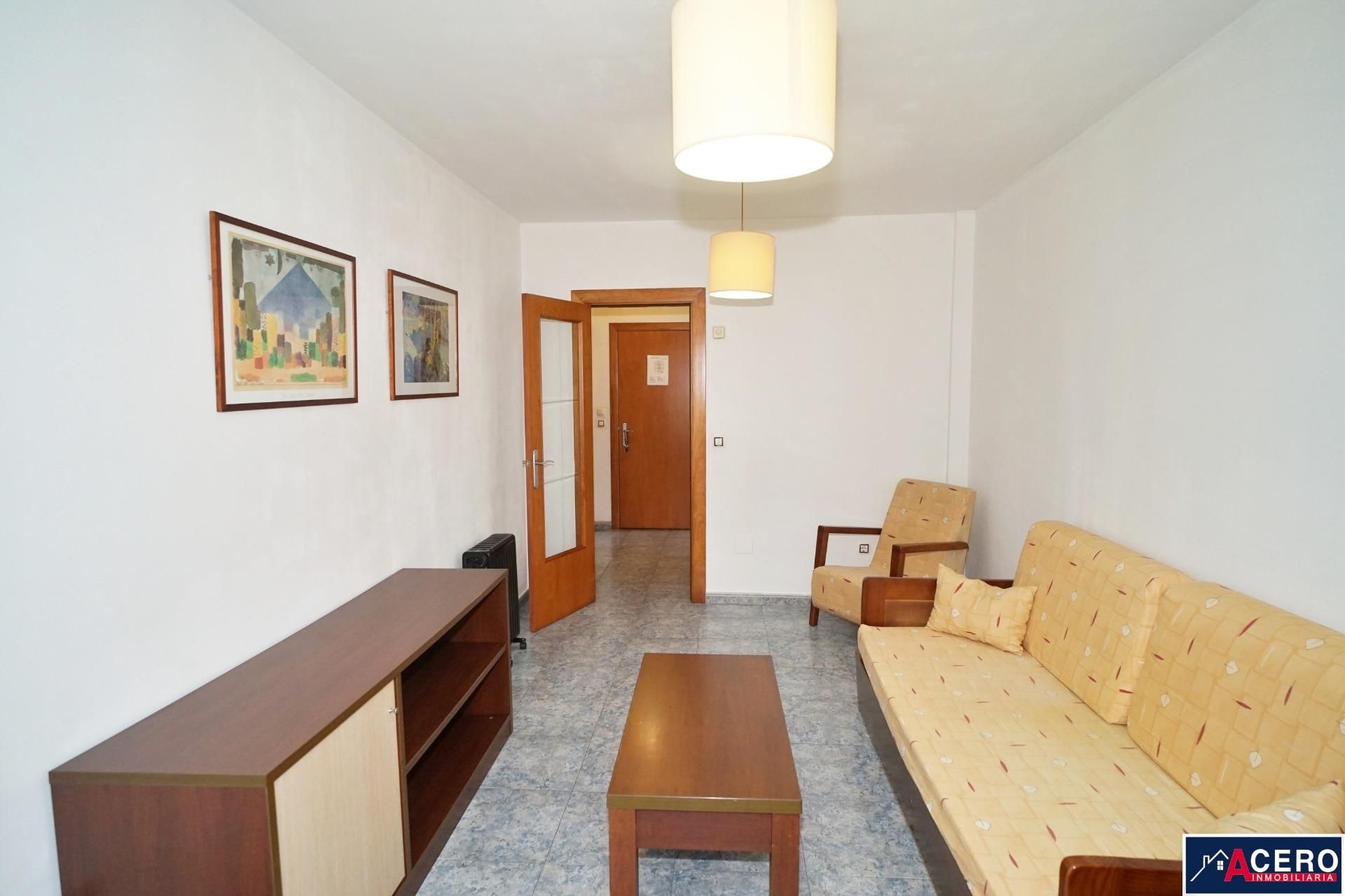 Sala d'estar de Apartament en venda en Piélagos