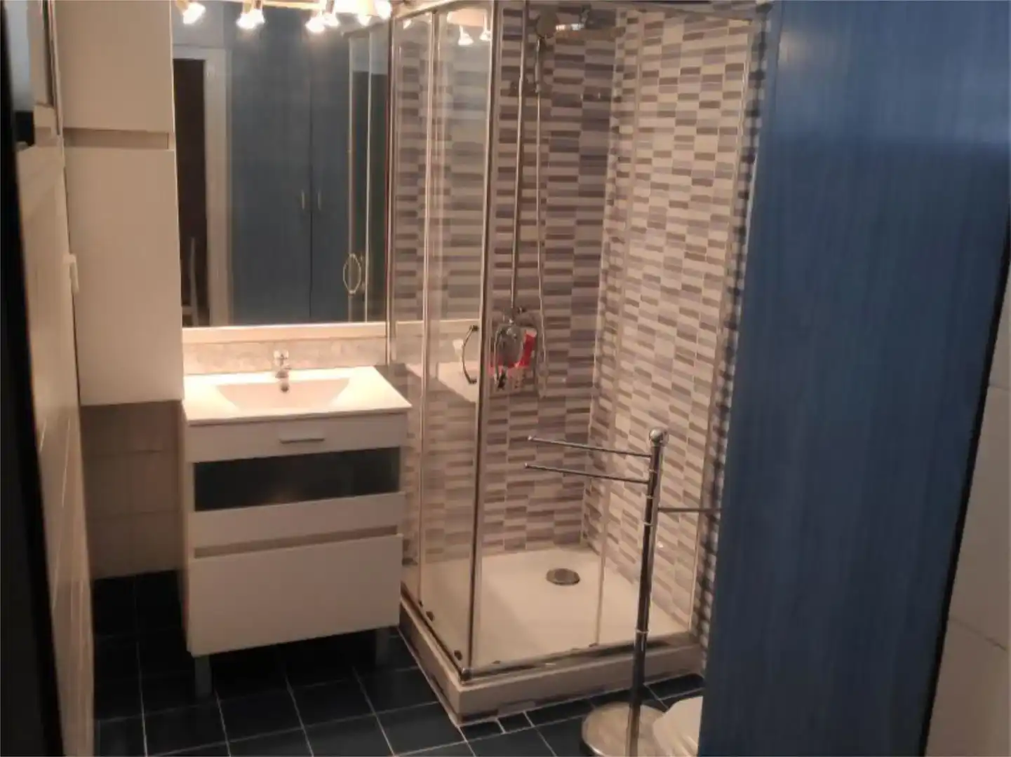 Bany de Apartament en venda en Salou amb Aire condicionat