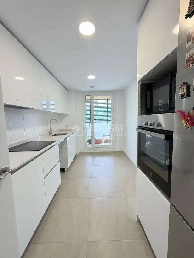 Kitchen of Flat for sale in Arganda del Rey  with Heating, Parquet flooring and Terrace