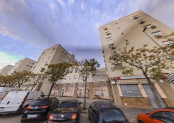 Local comercial en Venta en Parque Alcosa