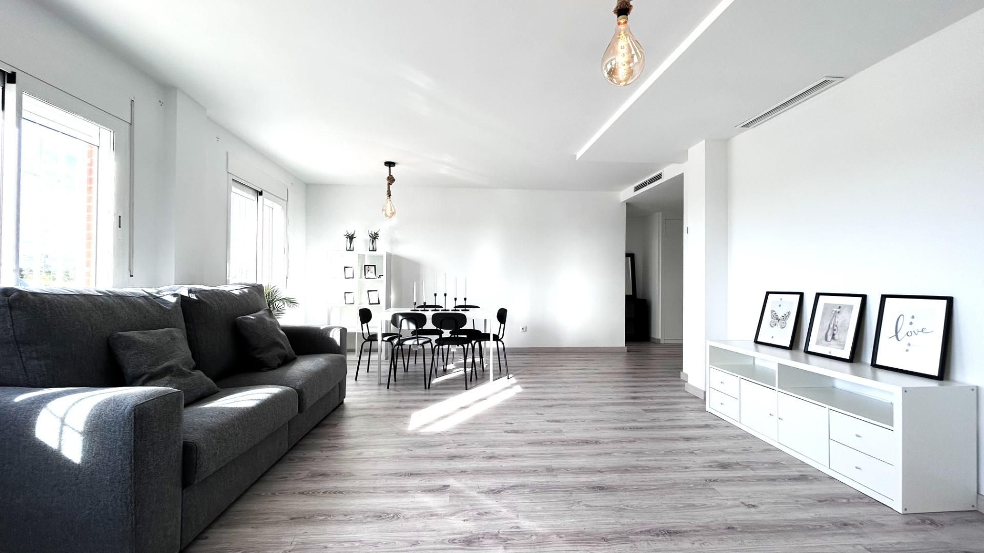 Planta baja to rent in  RAFAEL ALBERTI, Puçol Ciudad