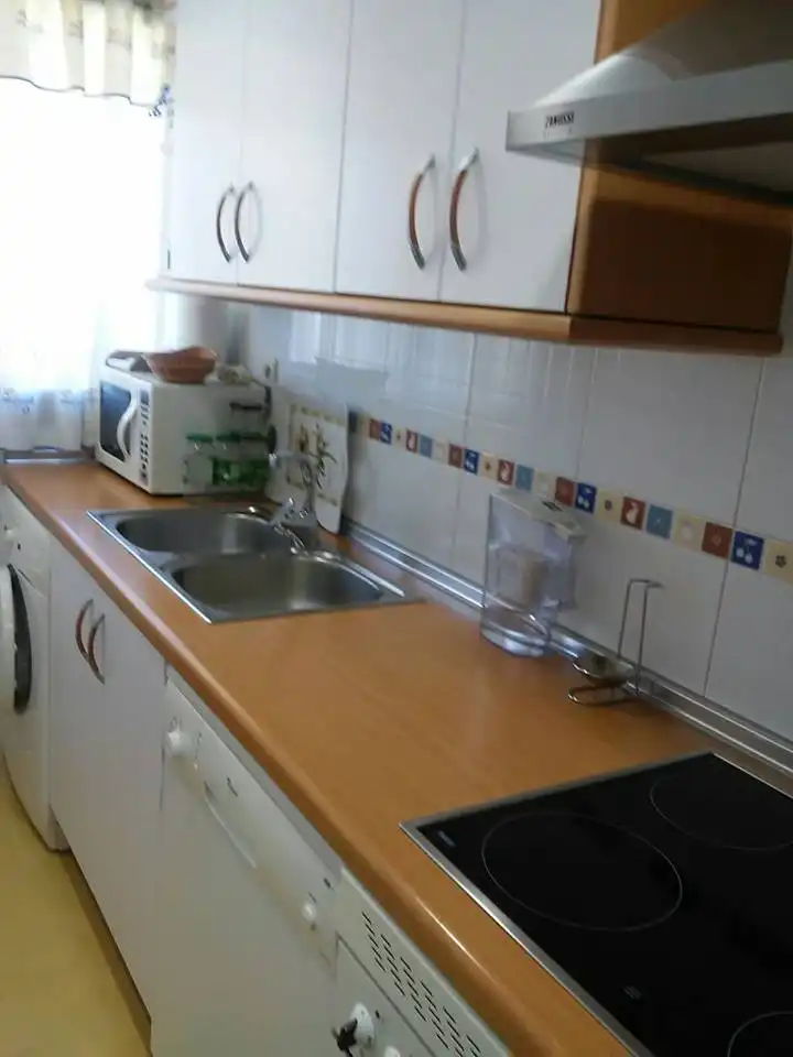 Cocina de Apartamento en venta en Cuenca con Calefacción, Parquet y Terraza