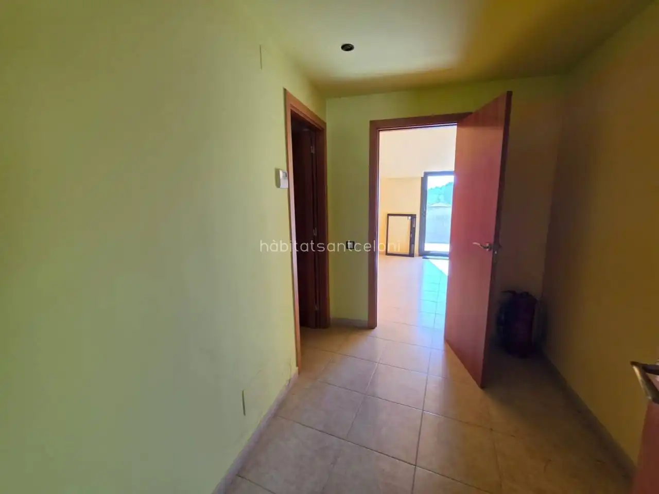 Maisonette zum Verkauf in Riells i Viabrea mit Terrasse, Balkon und Gemeinschaftspool