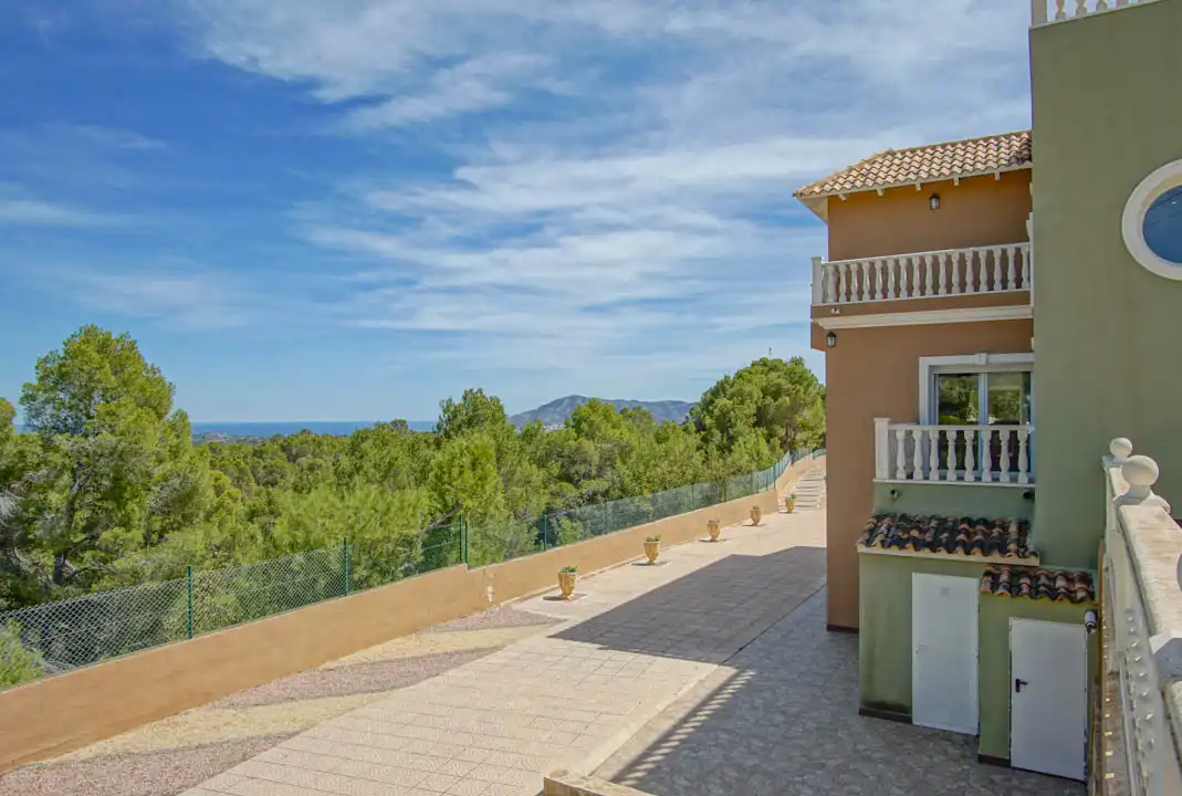 Terrassa de Casa o xalet en venda en La Nucia amb Aire condicionat, Terrassa i Traster