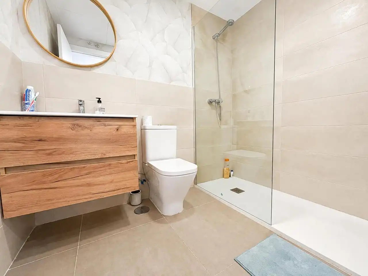 Baño de Planta baja en venta en Villalbilla con Calefacción, Jardín privado y Terraza