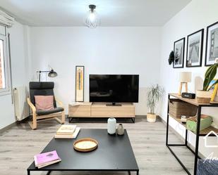 Living room of Flat for sale in Girona Capital  with Heating and Terrace