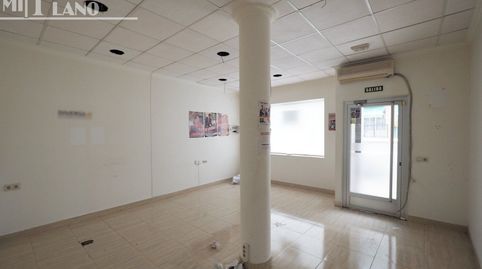 Se vende local comercial en la zona centro de Tomelloso con 100 metros cuadrados, imatge 2