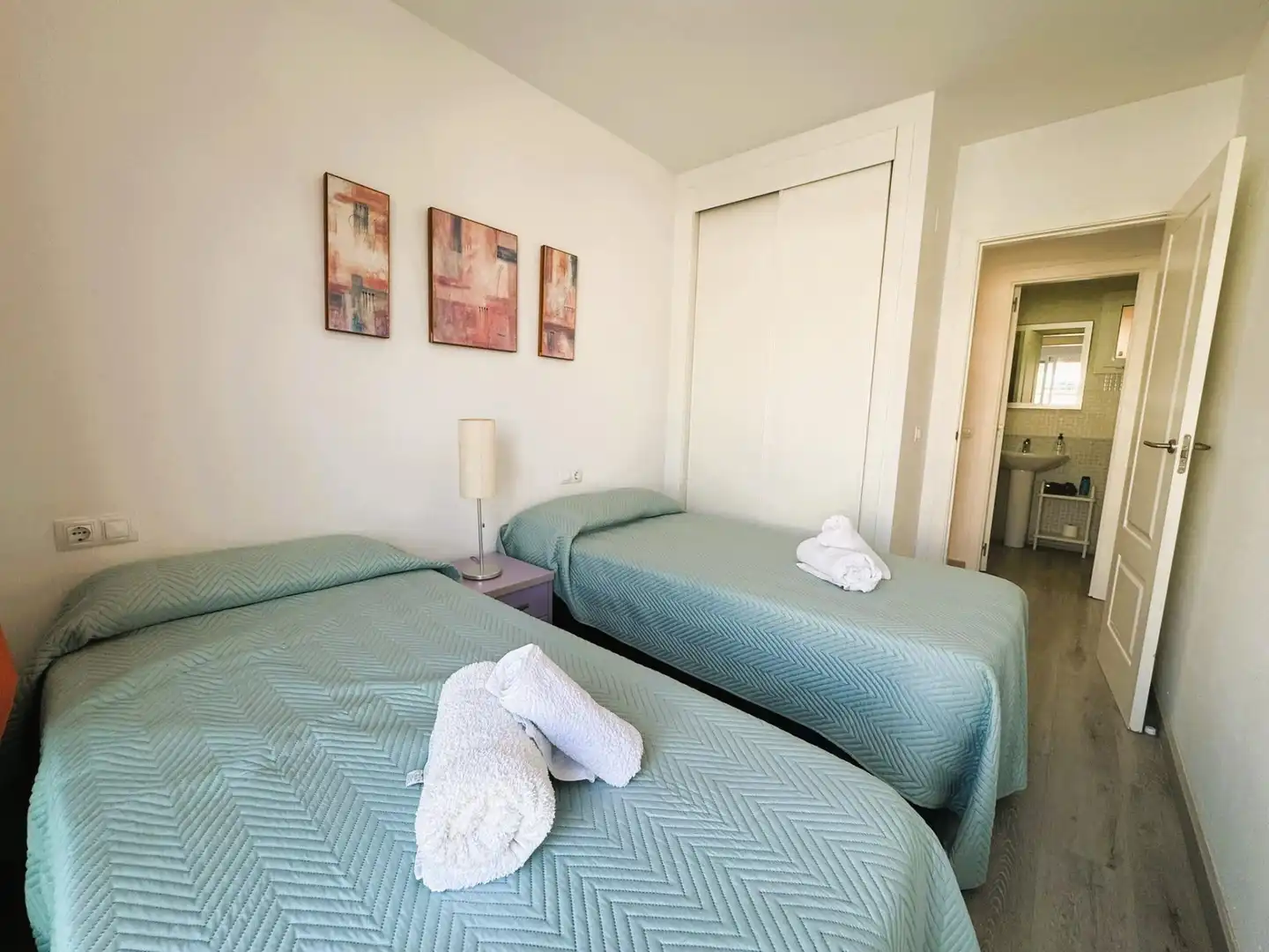 Dormitori de Apartament en venda en Dénia amb Aire condicionat, Jardí privat i Terrassa