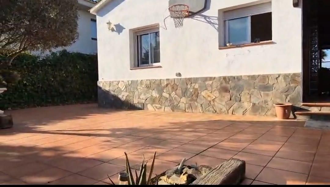 Exterior view of House or chalet for sale in Malgrat de Mar  with Air Conditioner, Heating and Private garden