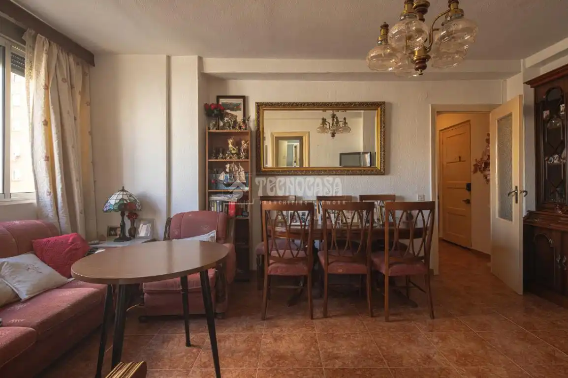 Piso con ascensor en venta en C. Palencia, imagen 5