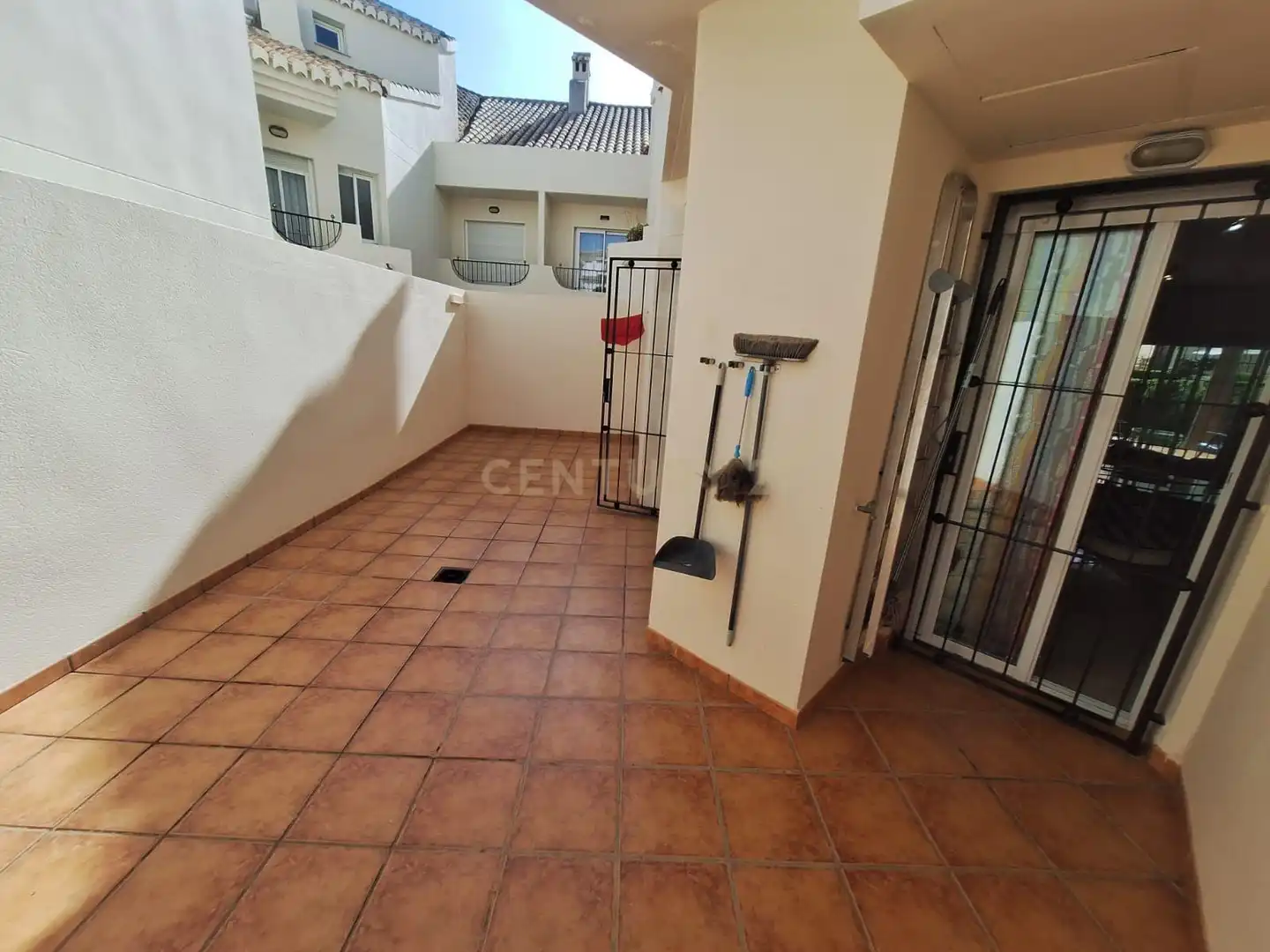 Terraza de Casa adosada de alquiler en Marbella con Aire acondicionado, Trastero y Piscina