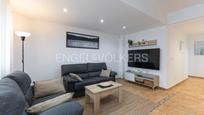 Living room of Duplex for sale in  Valencia Capital  with Air Conditioner, Heating and Furnished